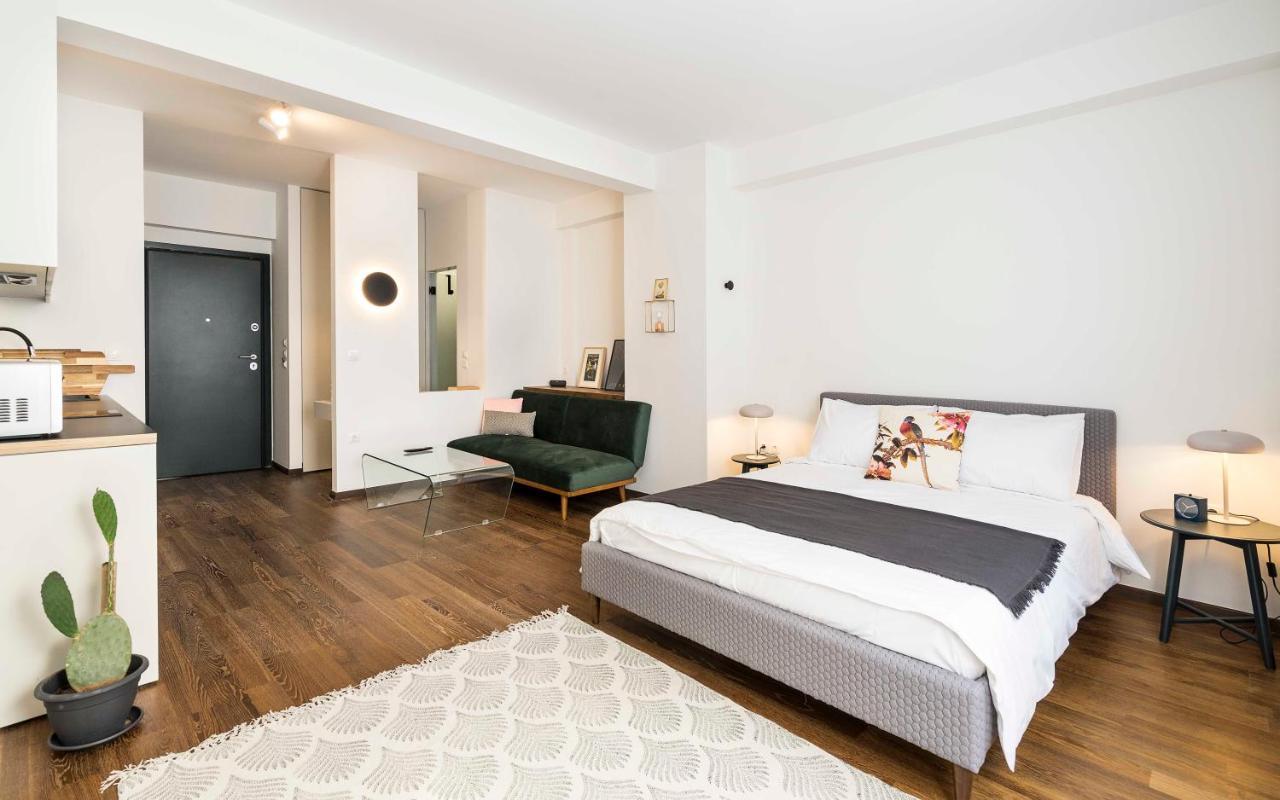 Athens' Best Location- Stunning & Spacious Studio Luaran gambar