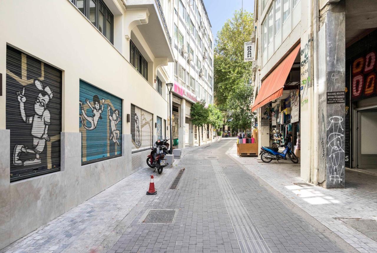 Athens' Best Location- Stunning & Spacious Studio Luaran gambar